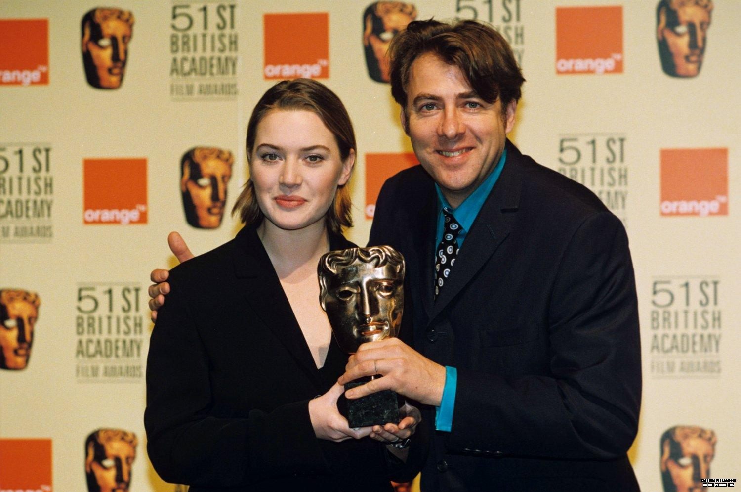 1999-bafta-awards-nominations-photocall_009.jpg