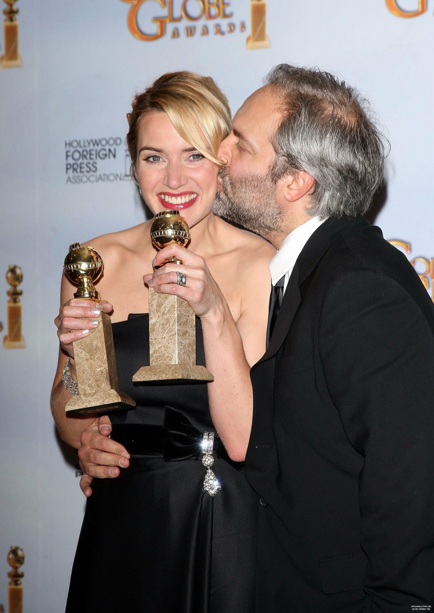 66th-annual-golden-globe-awards_064.jpg 66th-annual-golden-globe-awards_064.jpg