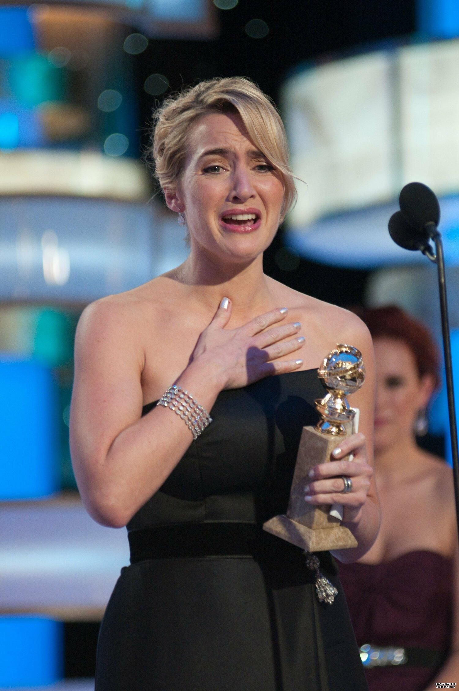 66th-annual-golden-globe-awards_165.jpg