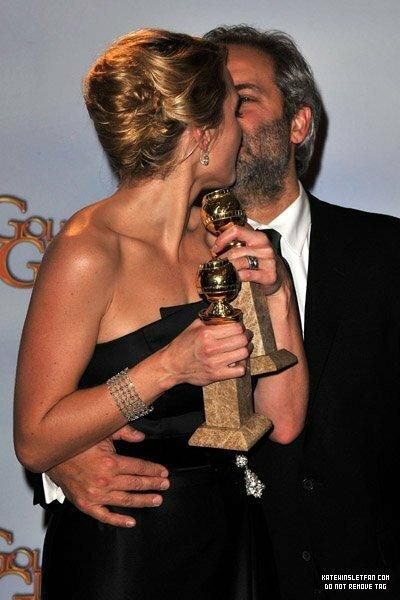66th-annual-golden-globe-awards_196.jpg