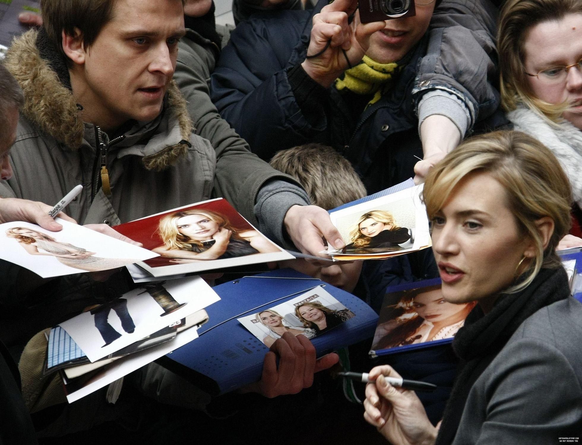 59th-berlinale-international-film-festival_the-reader-photocall_083.jpg
