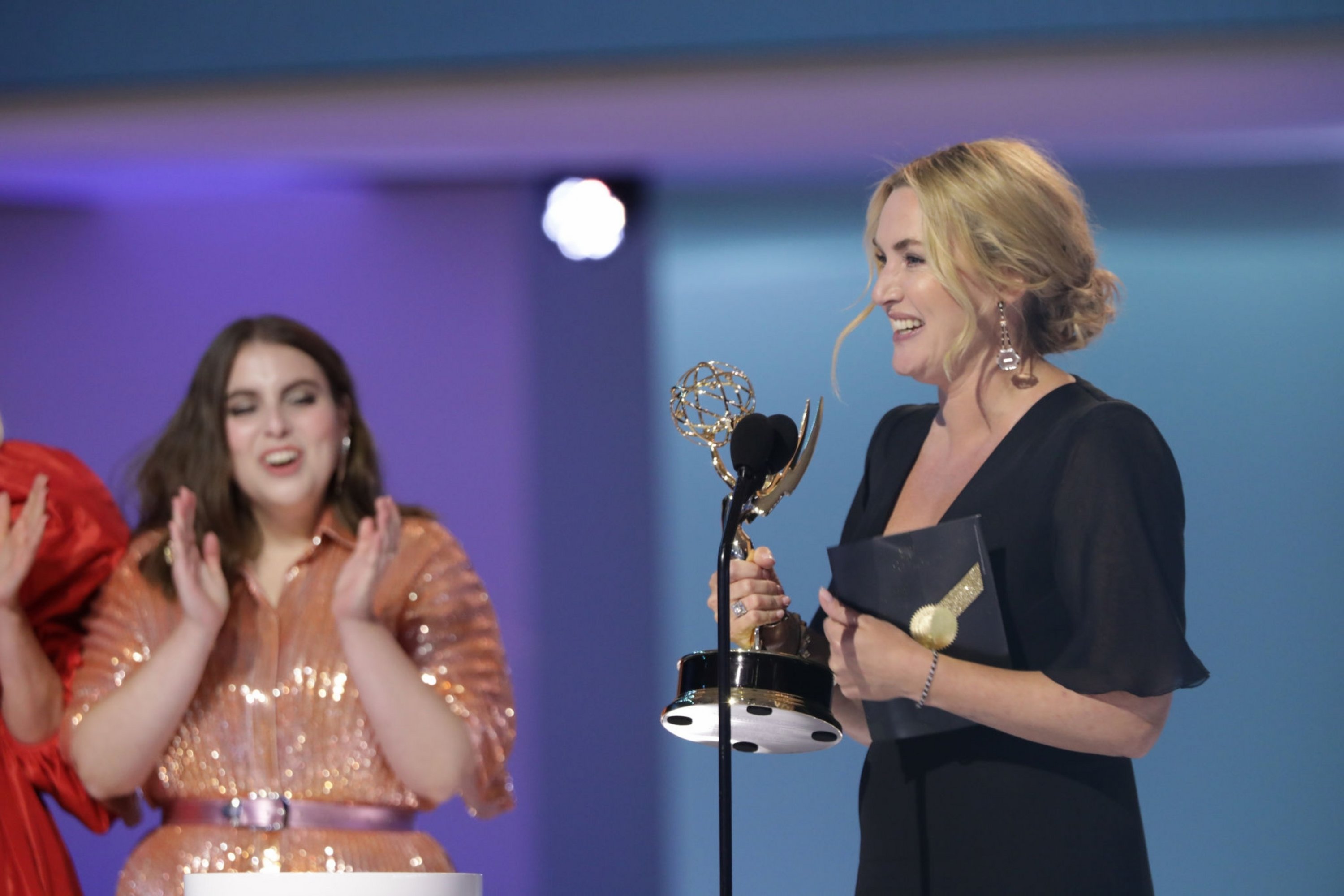 2021-09-19-Emmy-Awards-Show-003.jpg