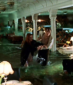 titanic_deleted-scenes_jack-and-lovejoy-fight_020.jpg