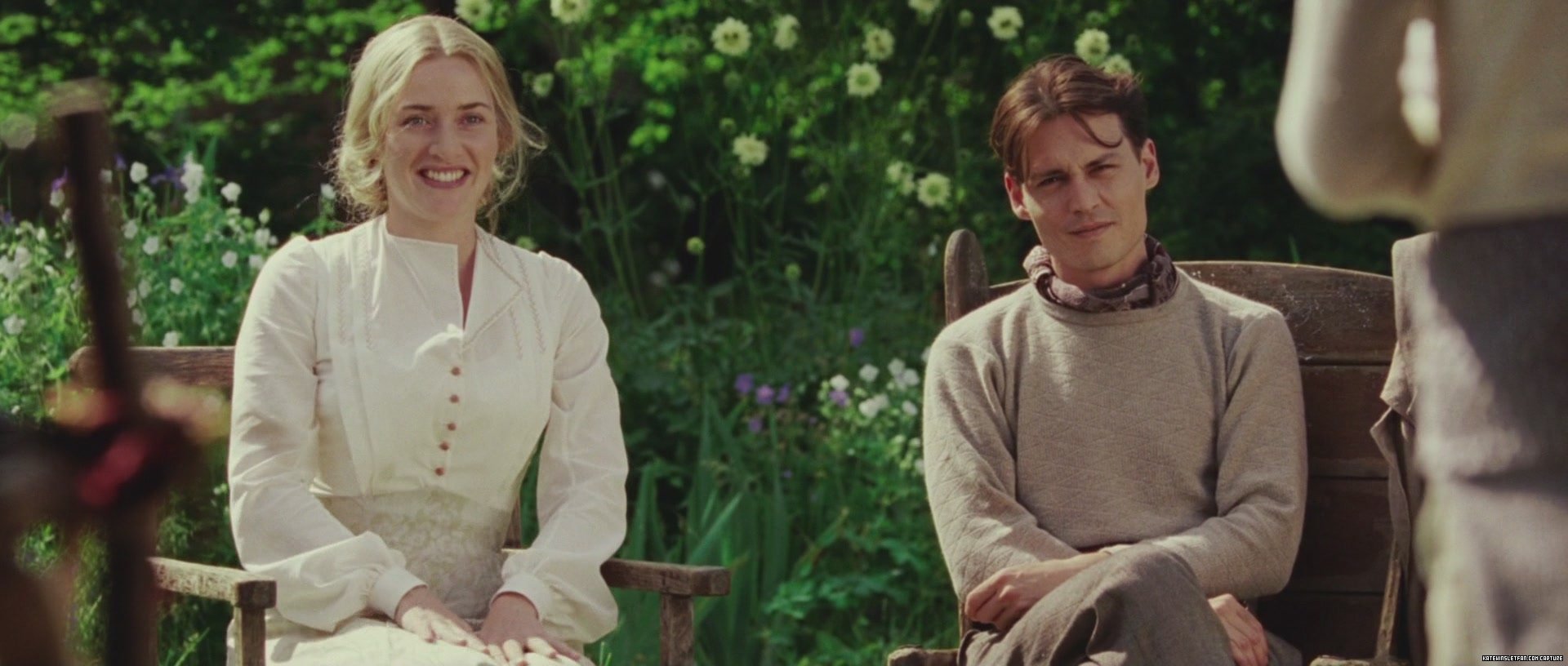 finding-neverland_blu-ray_228.jpg finding-neverland_blu-ray_228.jpg