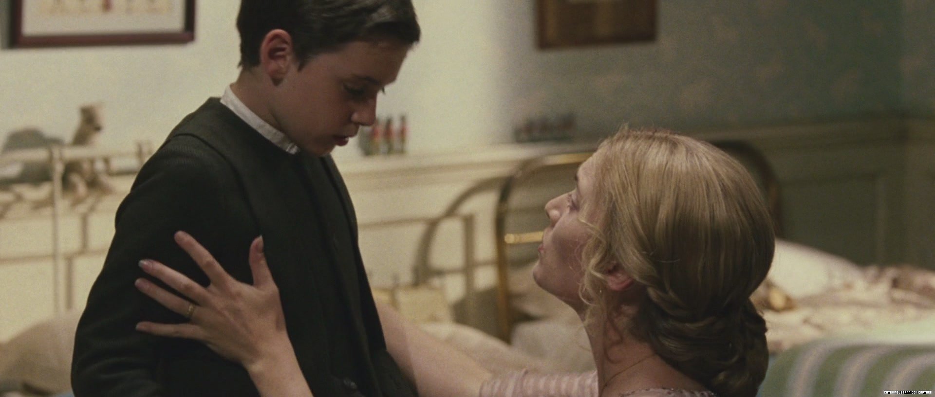 finding-neverland_blu-ray_352.jpg finding-neverland_blu-ray_352.jpg