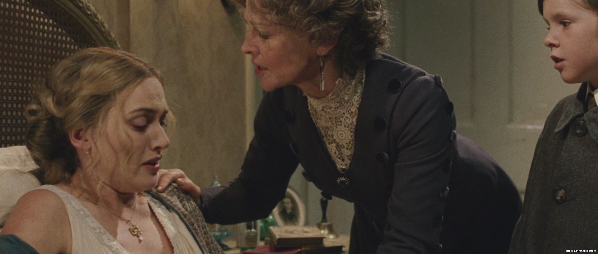 finding-neverland_blu-ray_368.jpg finding-neverland_blu-ray_368.jpg
