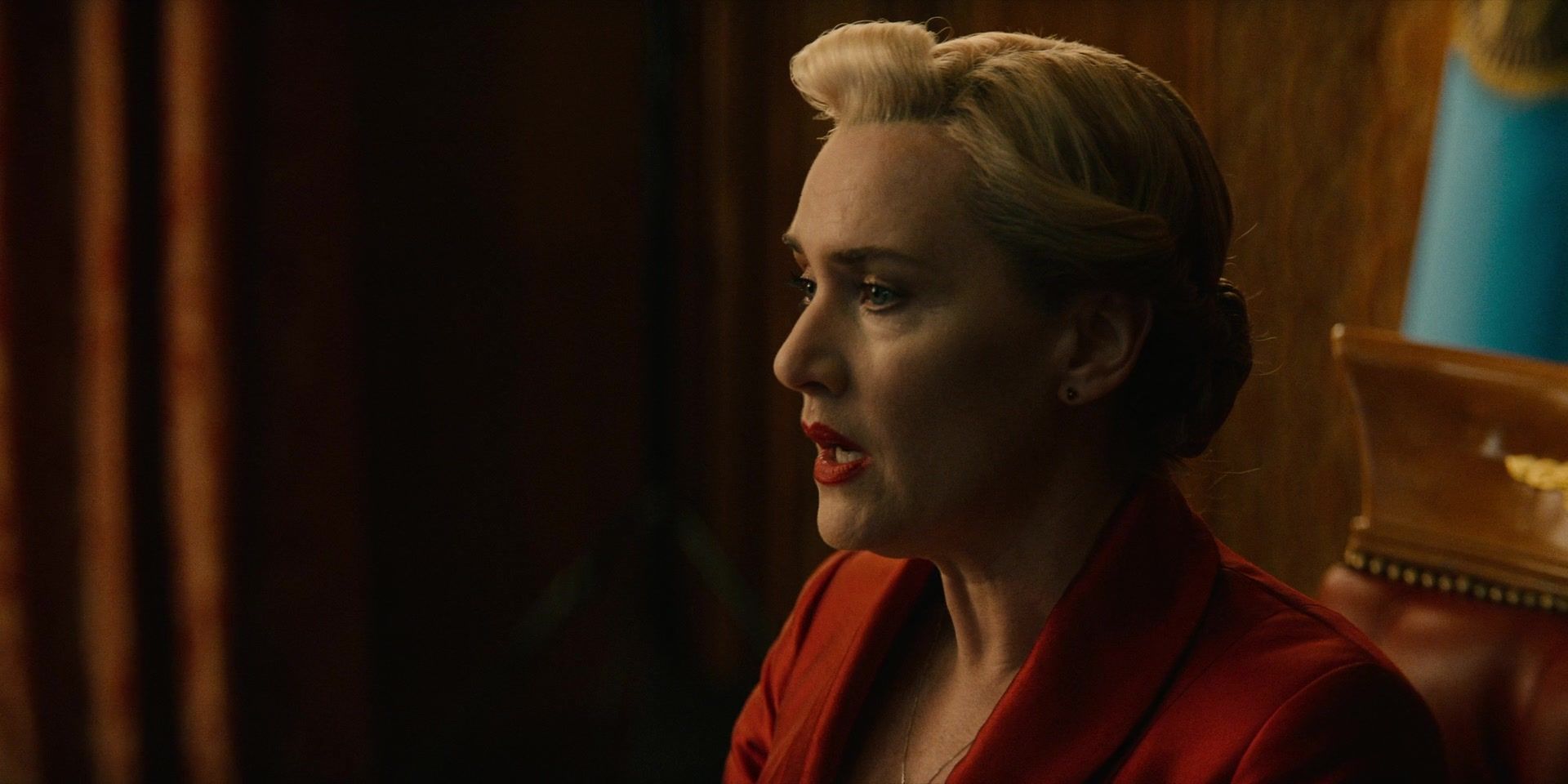 1x05-All-Ye-Faithful-518.jpg